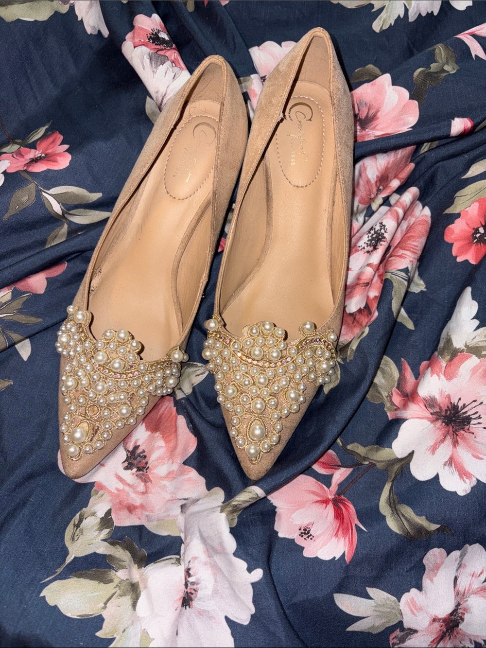 Embellished Pearl Pointed Toe Flats - Nude